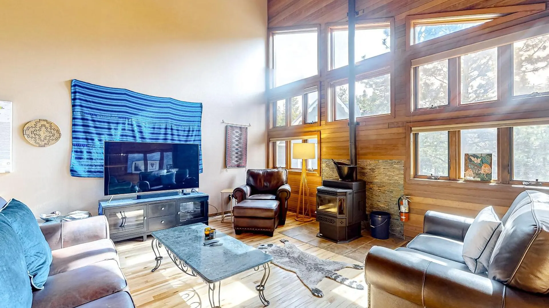 Snow Country 8 Apartment Mammoth Lakes